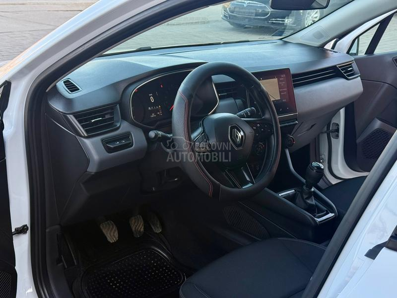 Renault Clio T.O.P O.P.I.S