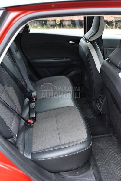 Renault Captur Intens TCe 140