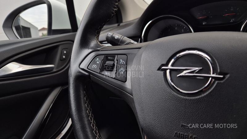 Opel Astra K ELEGANCE 1.2