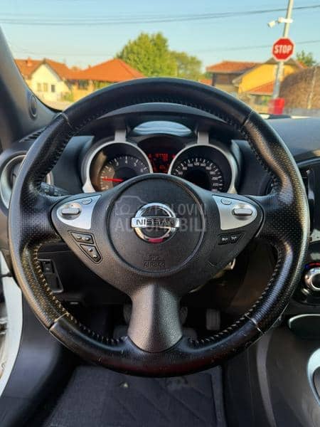 Nissan Juke 1.6 tekna Nissan Juke 1.6 tekna