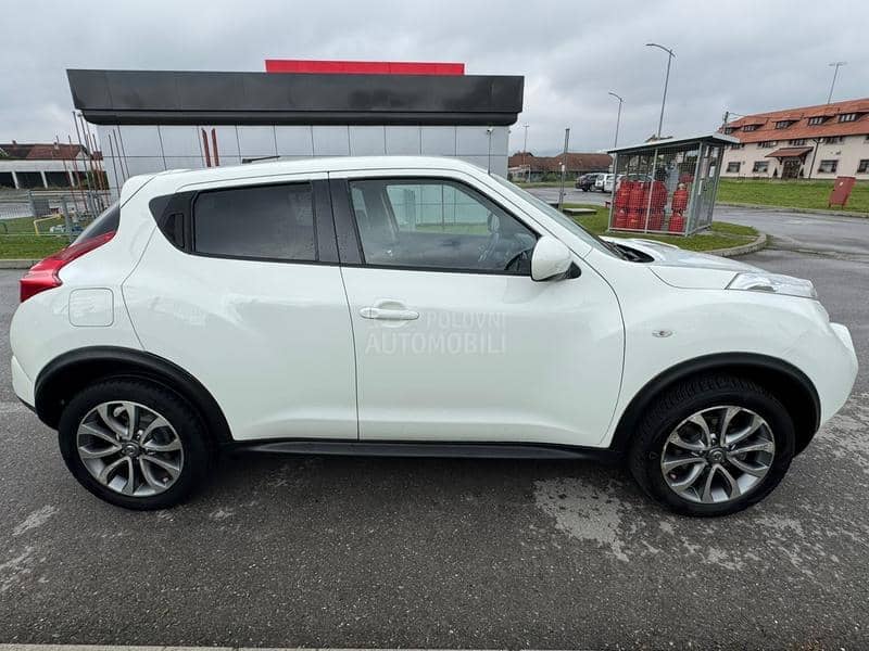 Nissan Juke 1.6 tekna Nissan Juke 1.6 tekna