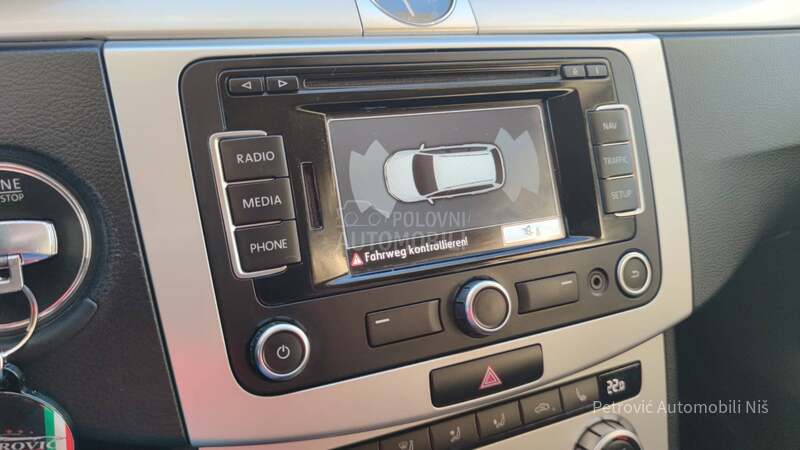 Volkswagen Passat B7 1.6 TDi /BLUEMOTION/