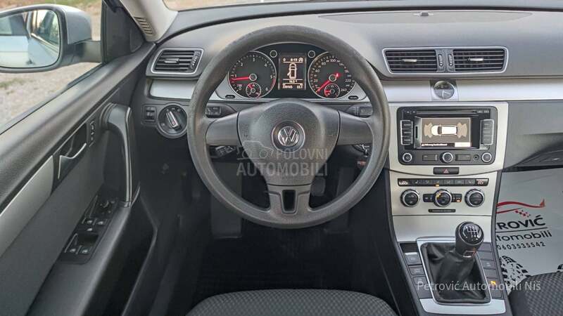 Volkswagen Passat B7 1.6 TDi /BLUEMOTION/