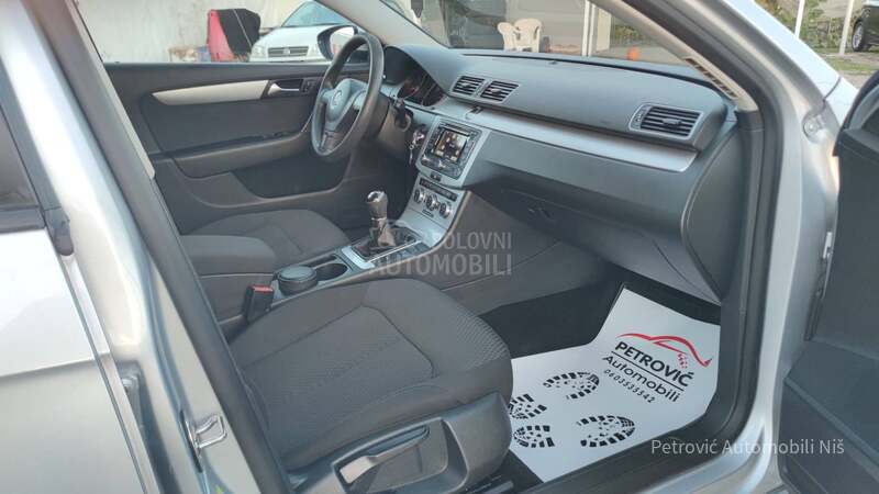 Volkswagen Passat B7 1.6 TDi /BLUEMOTION/