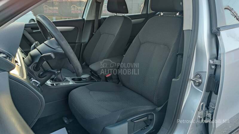 Volkswagen Passat B7 1.6 TDi /BLUEMOTION/