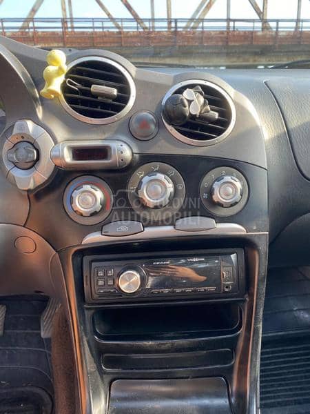 Hyundai Coupe 
