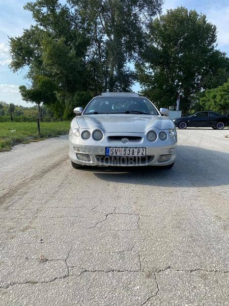 Hyundai Coupe 