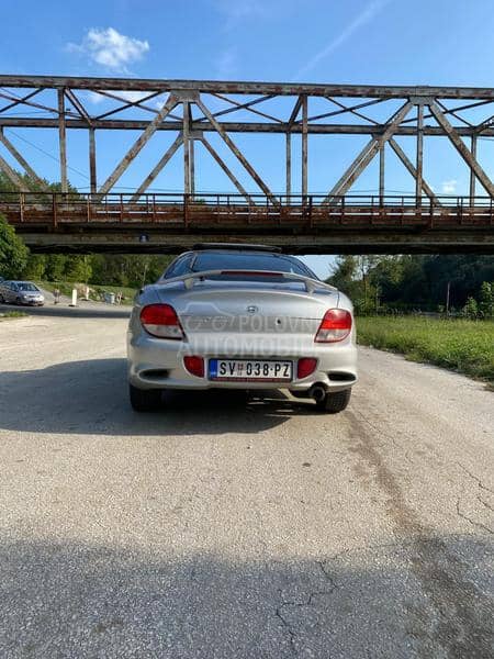 Hyundai Coupe 