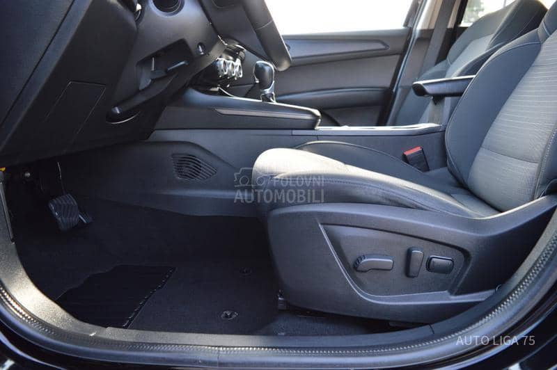 Renault Arkana 1.6 E-Tech145 Busine