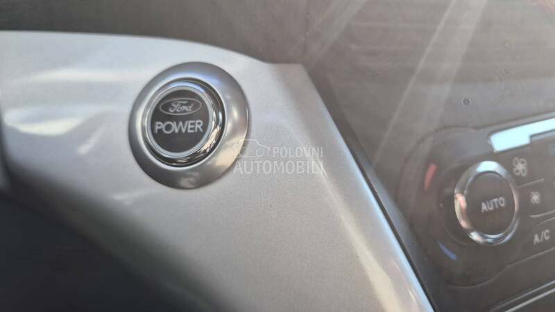 Ford Grand C-Max 1.6TDCI 7 S E D