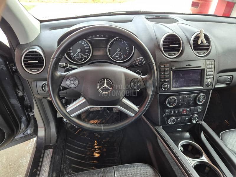 Mercedes Benz ML 350 
