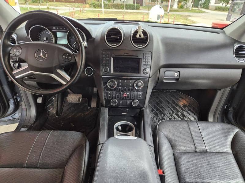 Mercedes Benz ML 350 