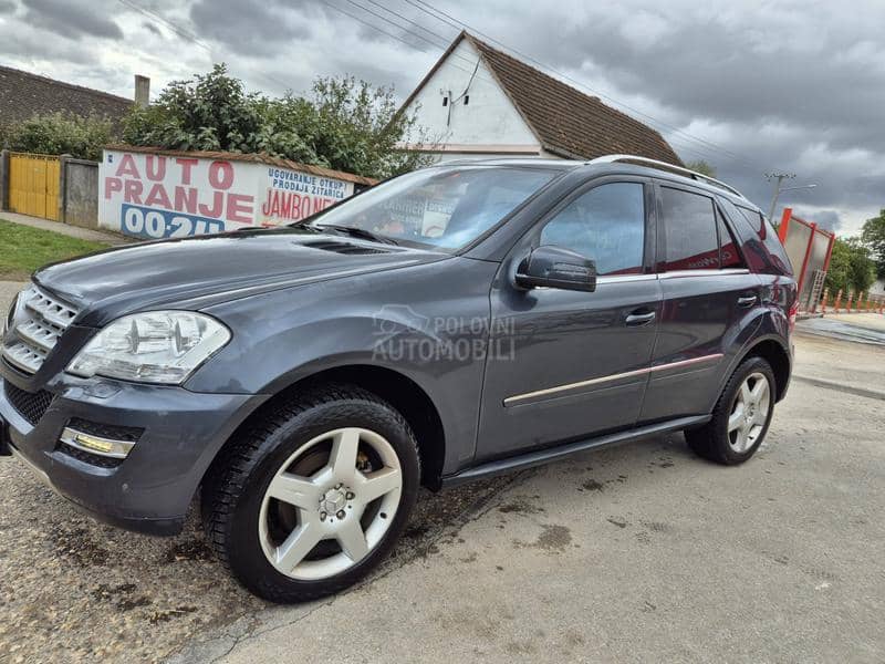Mercedes Benz ML 350 
