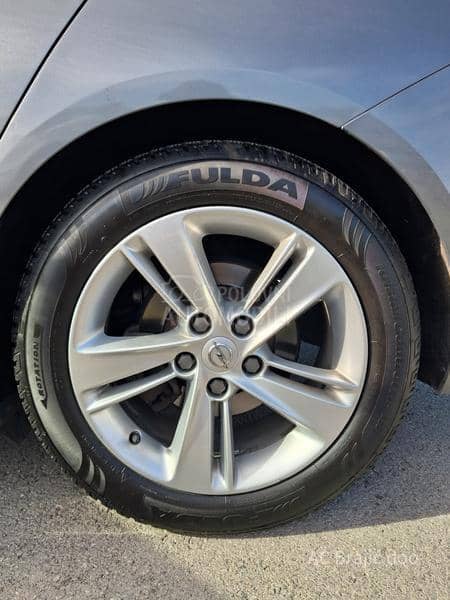 Opel Insignia 2.0 170 HP AT6