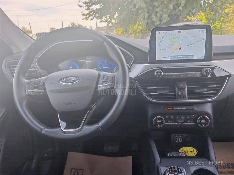 Ford Kuga 1.5TDCi Titanium/Aut