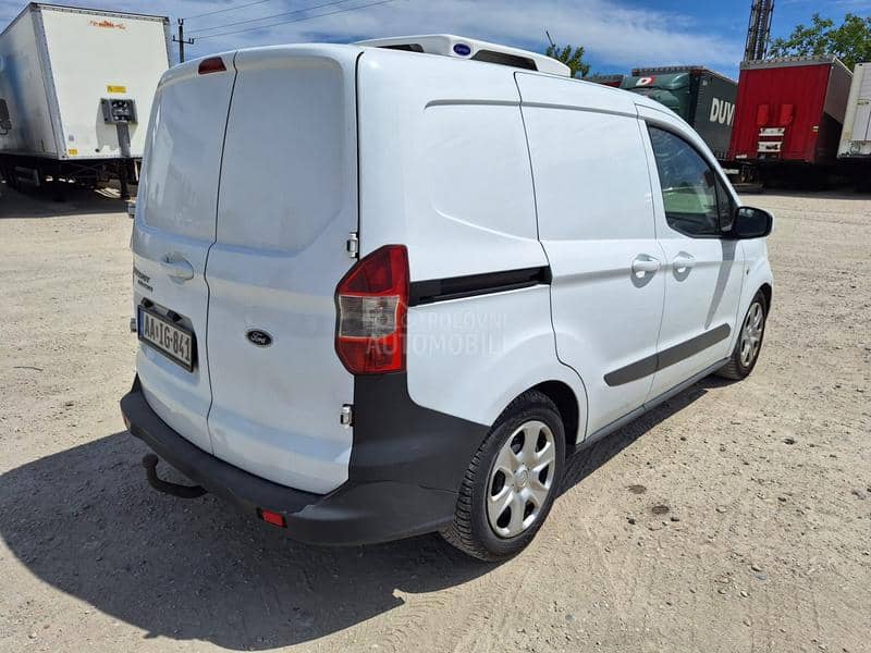 Ford Transit Courier 