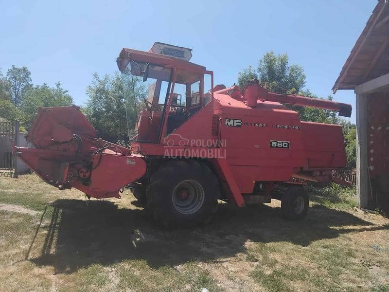 Massey Ferguson 560
