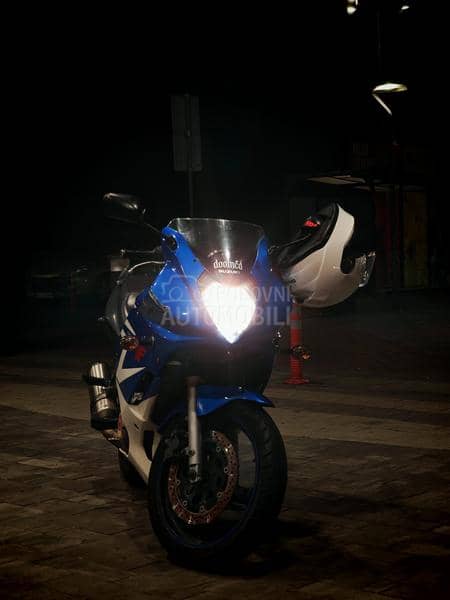 Suzuki GS 500F