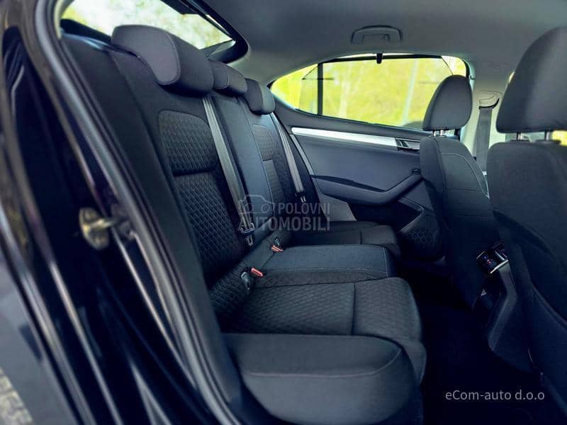 Škoda Superb 2.0 TDI AMBITION DSG