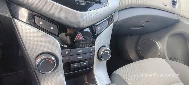 Chevrolet Cruze 2.0D LT