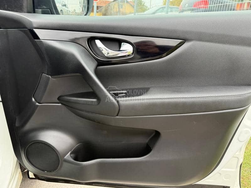 Nissan Qashqai 1.6 dci 4x4 tekna
