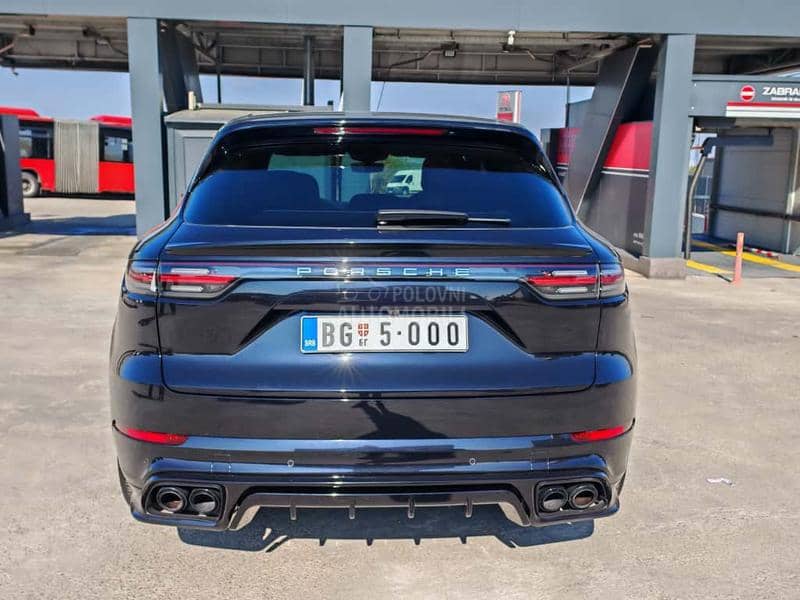 Porsche Cayenne 