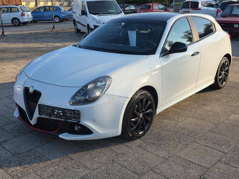 Alfa Romeo Giulietta 2.0mjet AUT/NAV 128K Alfa Romeo Giulietta 2.0mjet AUT/NAV 128K