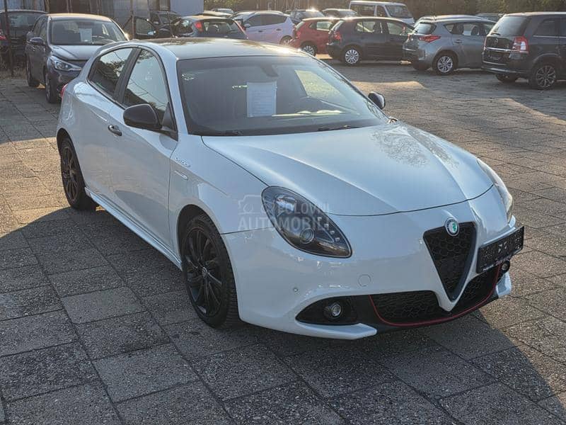 Alfa Romeo Giulietta 2.0mjet AUT/NAV 128K Alfa Romeo Giulietta 2.0mjet AUT/NAV 128K