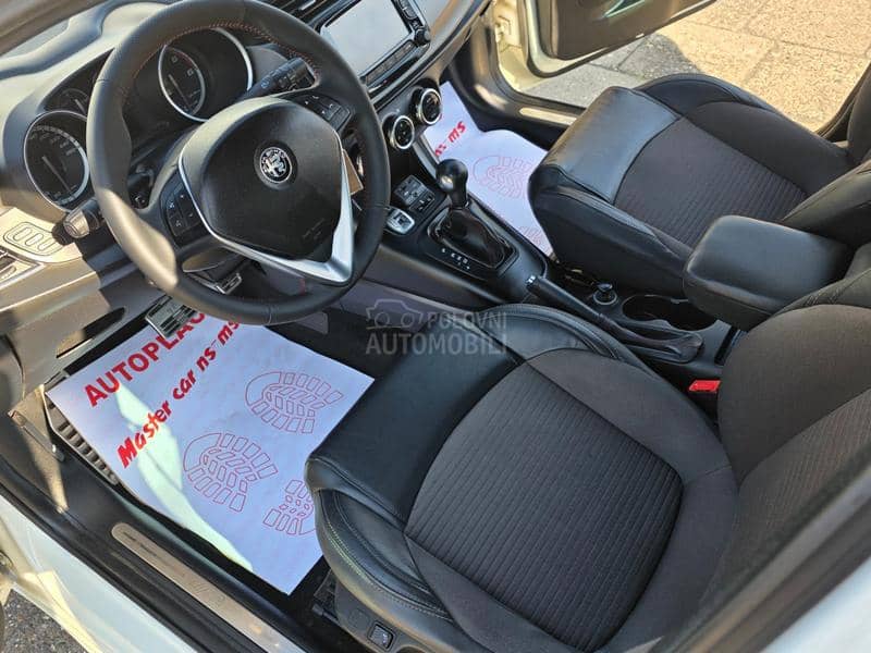 Alfa Romeo Giulietta 2.0mjet AUT/NAV 128K Alfa Romeo Giulietta 2.0mjet AUT/NAV 128K