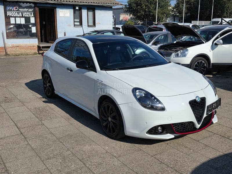 Alfa Romeo Giulietta 2.0mjet AUT/NAV 128K Alfa Romeo Giulietta 2.0mjet AUT/NAV 128K
