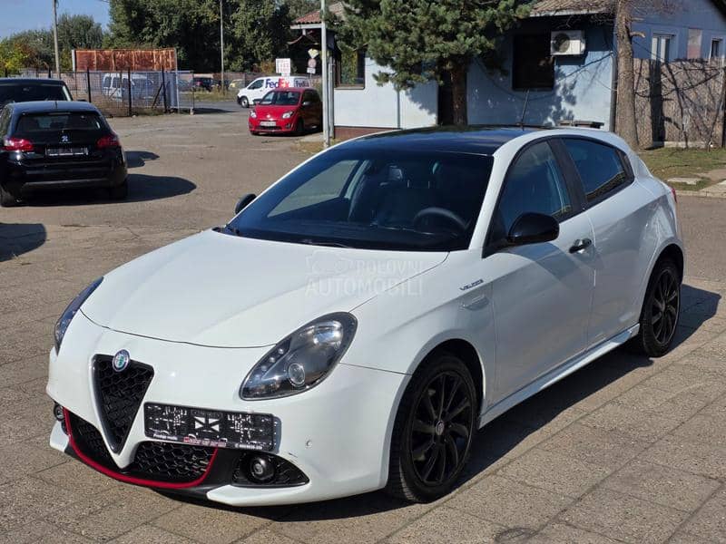 Alfa Romeo Giulietta 2.0mjet AUT/NAV 128K Alfa Romeo Giulietta 2.0mjet AUT/NAV 128K