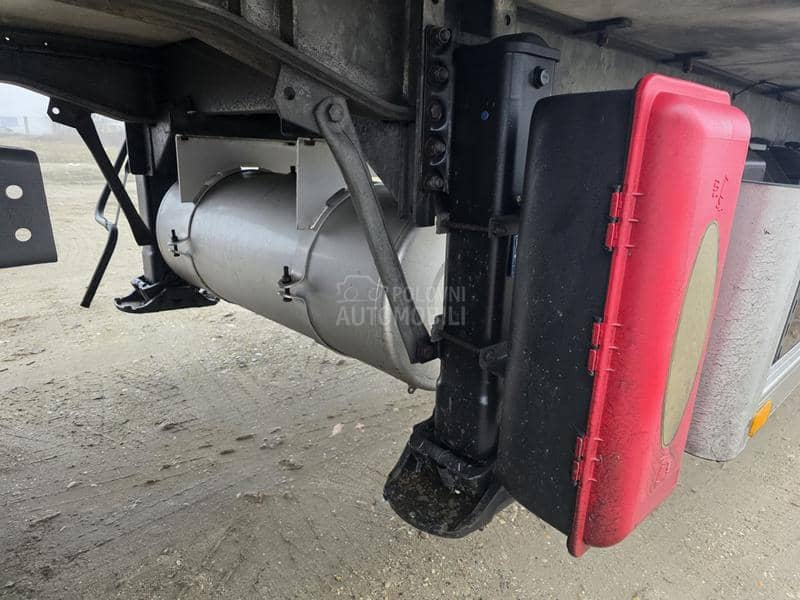 Fruhauf Hladnjača poluprikolica