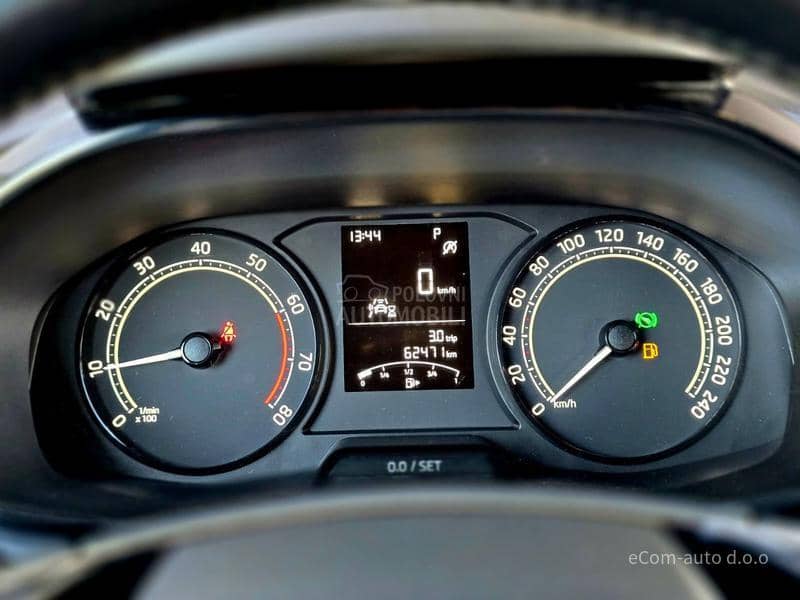 Škoda Fabia 1.0 TSI AMBITION DSG