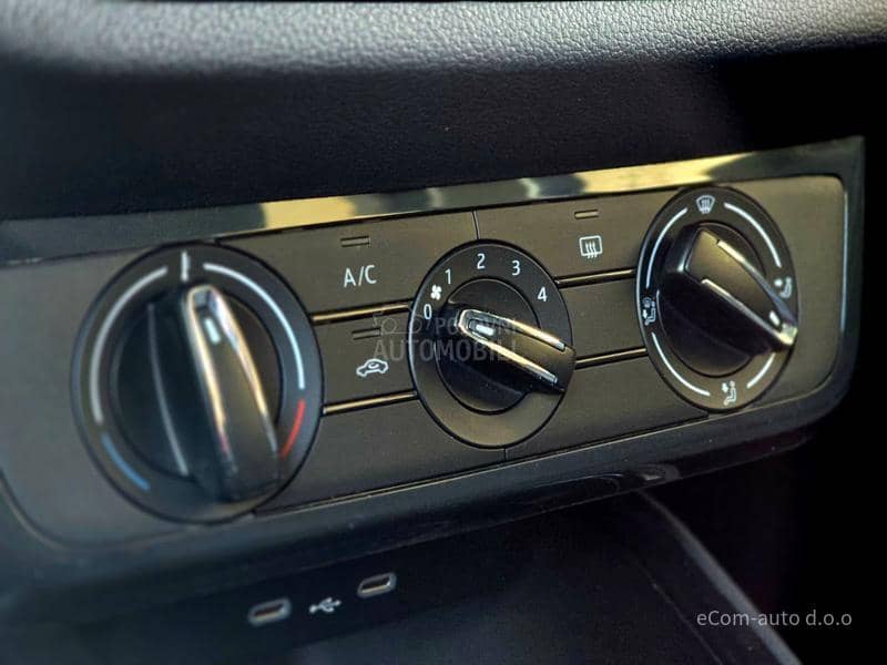 Škoda Fabia 1.0 TSI AMBITION DSG