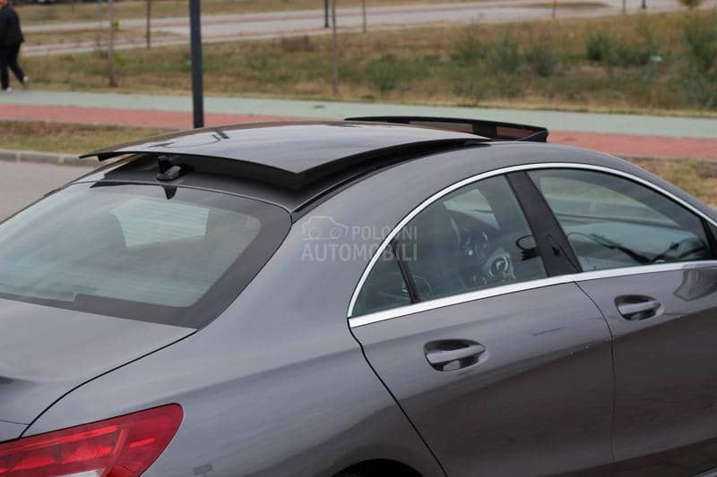 Mercedes Benz CLA 200 1.8