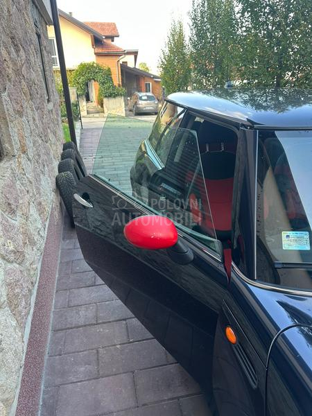 MINI One 