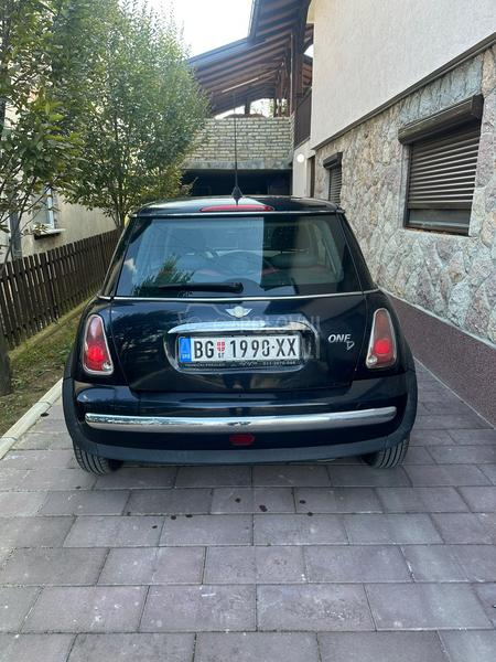 MINI One 