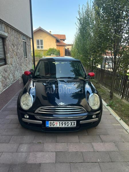 MINI One 
