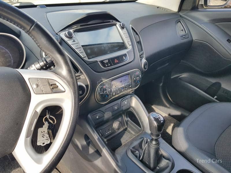 Hyundai ix35 2.0 CRDI 4X4 N A V I