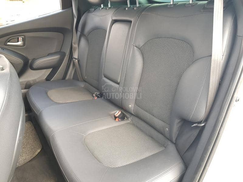 Hyundai ix35 2.0 CRDI 4X4 N A V I