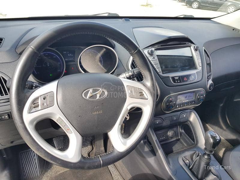 Hyundai ix35 2.0 CRDI 4X4 N A V I