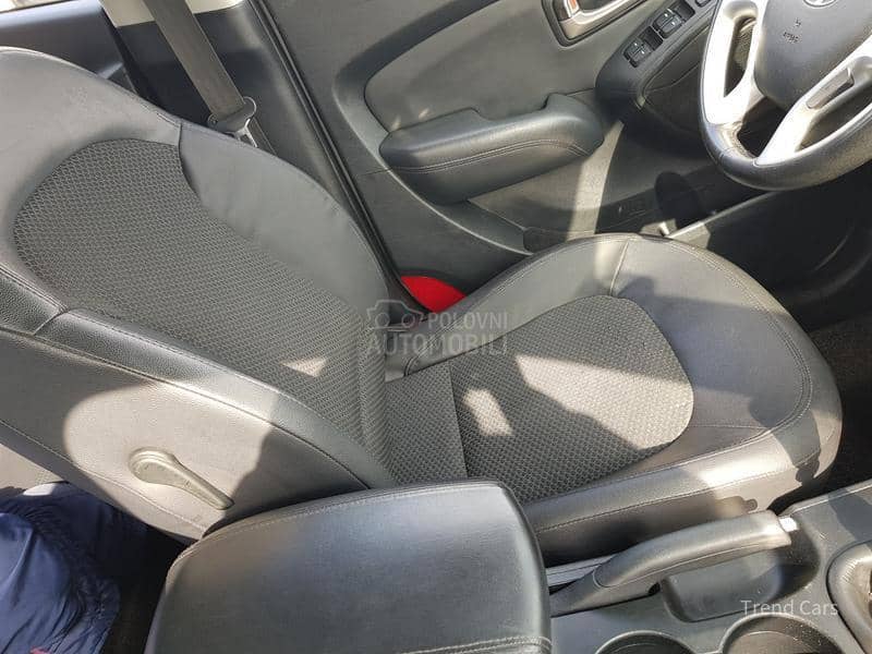 Hyundai ix35 2.0 CRDI 4X4 N A V I