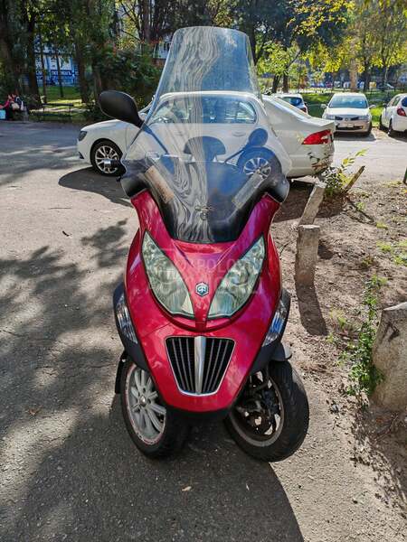 Piaggio MP3 A kat.