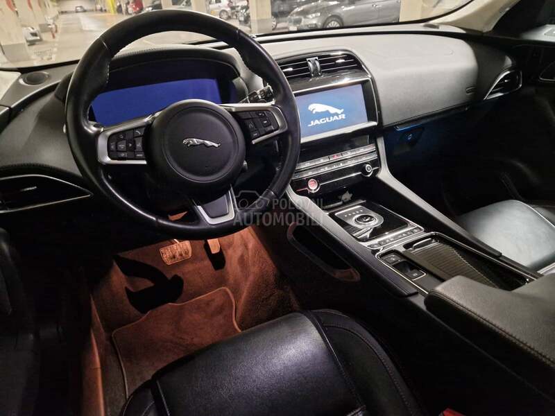 Jaguar F pace 2.0d
