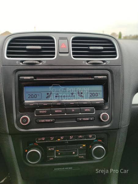 Volkswagen Golf 6 1.6 TDI ALKANTARA