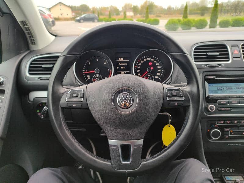 Volkswagen Golf 6 1.6 TDI ALKANTARA