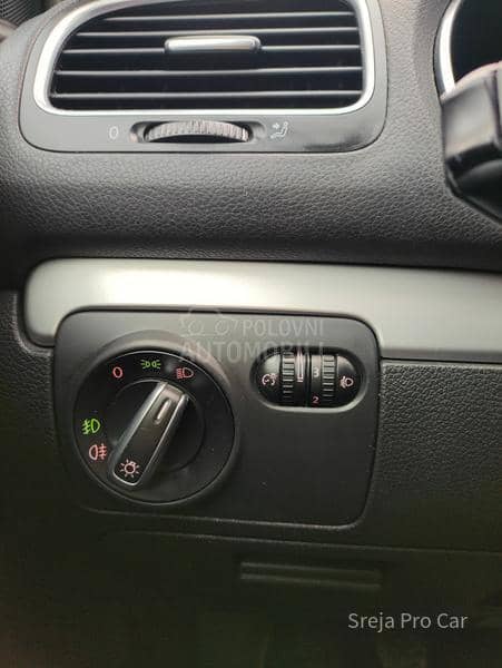 Volkswagen Golf 6 1.6 TDI ALKANTARA