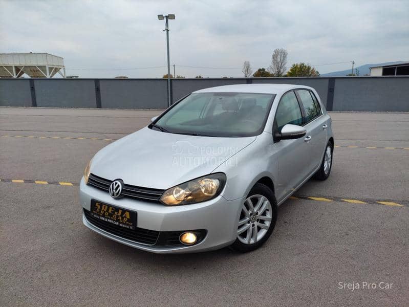 Volkswagen Golf 6 1.6 TDI ALKANTARA