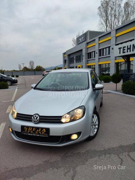 Volkswagen Golf 6 1.6 TDI ALKANTARA