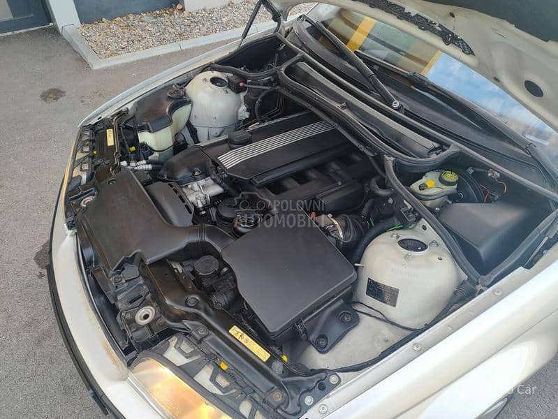 BMW 330 3.0 Xi Ful Prep0ruka